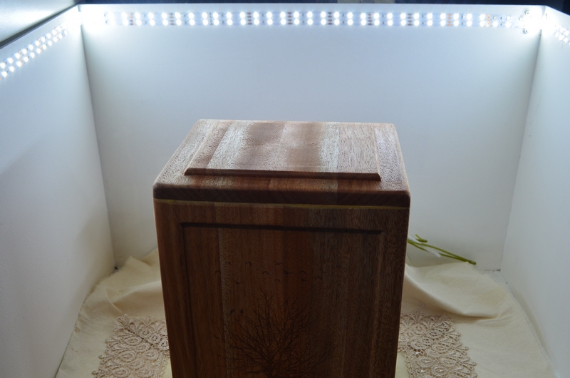 Funeral Urn - Vertical - Image 13