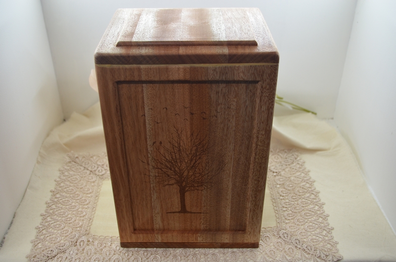 Funeral Urn - Vertical - Image 14