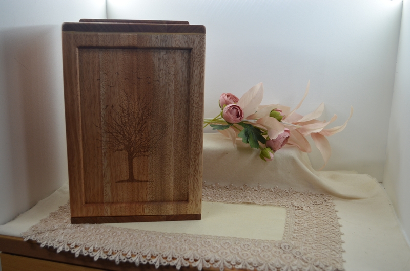 Funeral Urn - Vertical - Image 20